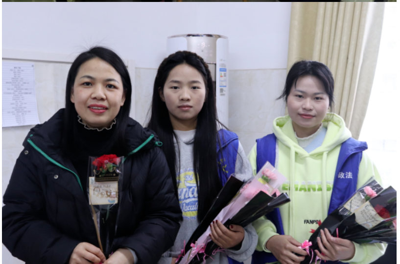 1742646294716825.png 屏幕截图 2025-03-22 202421.png