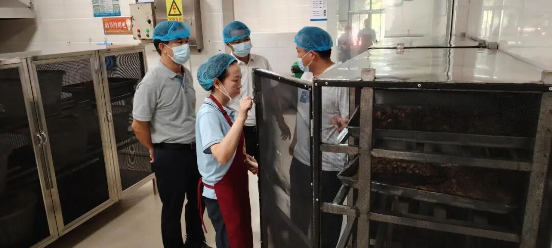 1759995557948662.jpg 1759995557948662.jpg